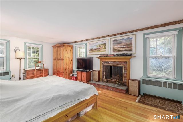50 Obtuse Road North, Brookfield, CT 06804