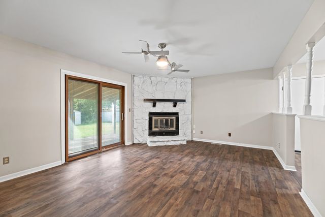 8421 W Murdock St, Wichita, KS 67212