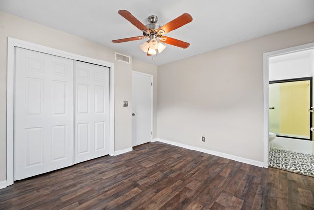 8421 W Murdock St, Wichita, KS 67212