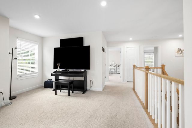 1688 Burtonwood Drive, Moore, SC 29369