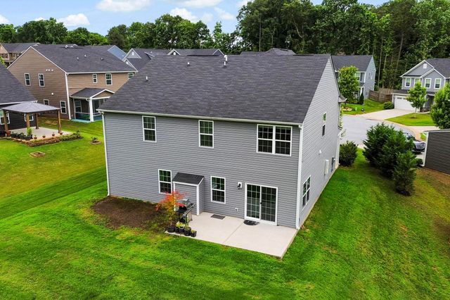 1688 Burtonwood Drive, Moore, SC 29369