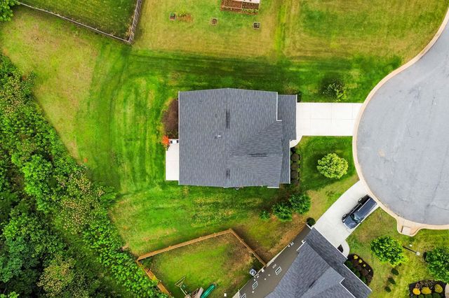 1688 Burtonwood Drive, Moore, SC 29369