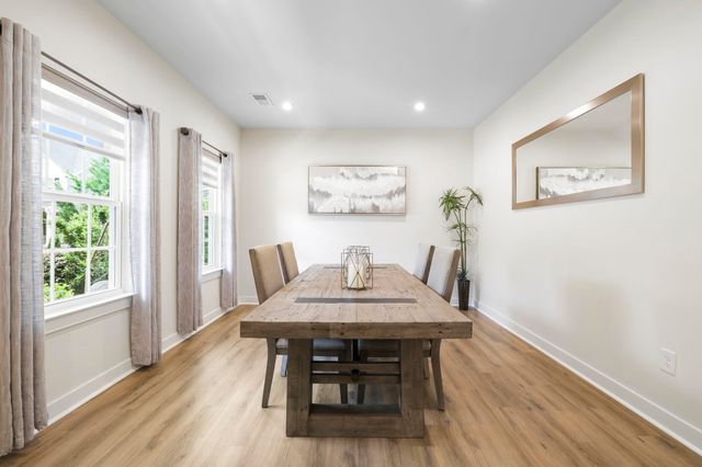 1688 Burtonwood Drive, Moore, SC 29369