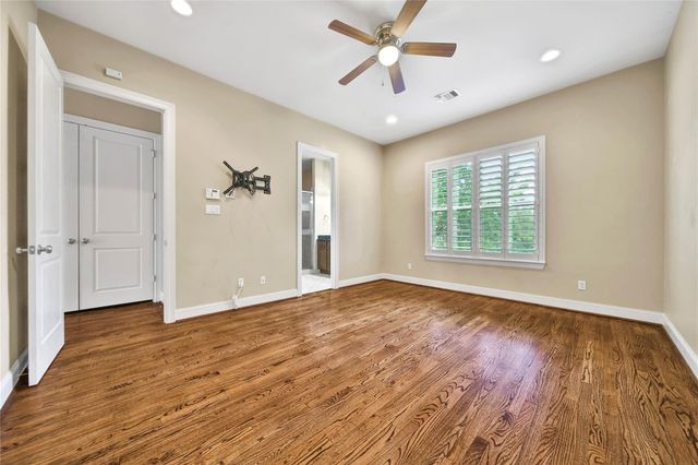 902 W 23rd Street B, Houston, TX 77008