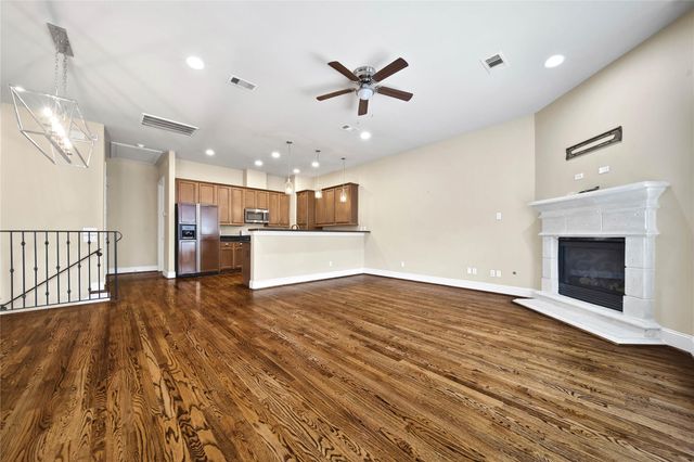 902 W 23rd Street B, Houston, TX 77008