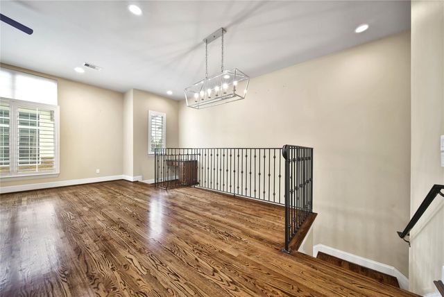 902 W 23rd Street B, Houston, TX 77008