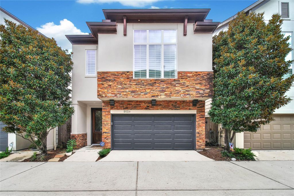 902 W 23rd Street B, Houston, TX 77008