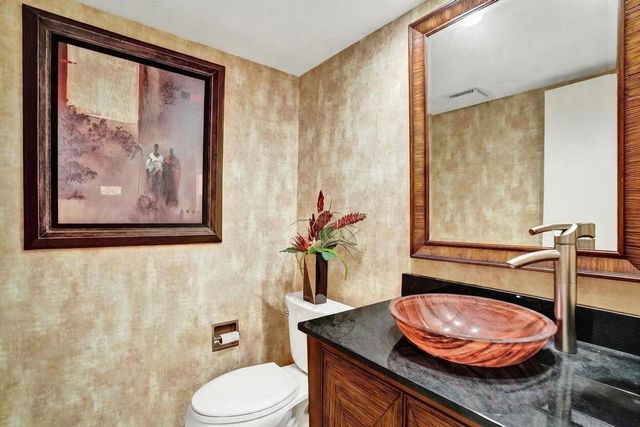 806 Cypress Boulevard 104, Pompano Beach, FL 33069