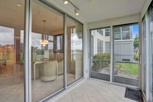 806 Cypress Boulevard 104, Pompano Beach, FL 33069