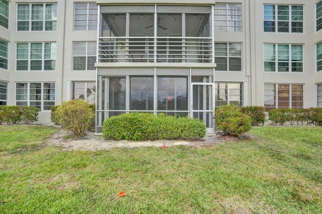 806 Cypress Boulevard 104, Pompano Beach, FL 33069