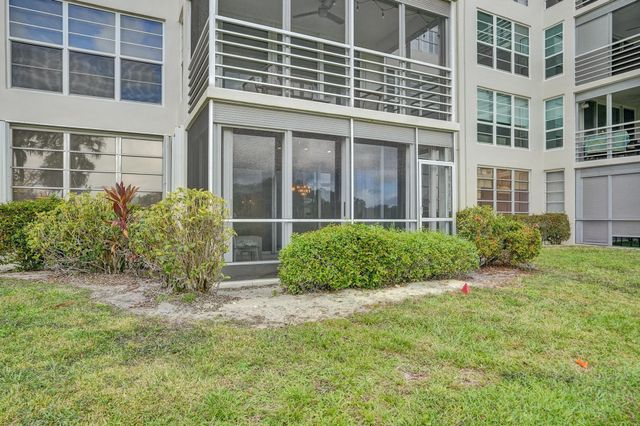 806 Cypress Boulevard 104, Pompano Beach, FL 33069