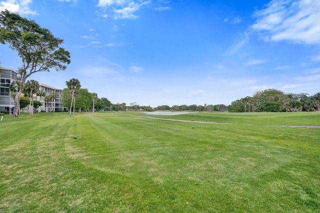 806 Cypress Boulevard 104, Pompano Beach, FL 33069