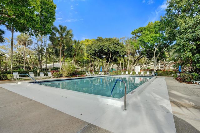 806 Cypress Boulevard 104, Pompano Beach, FL 33069