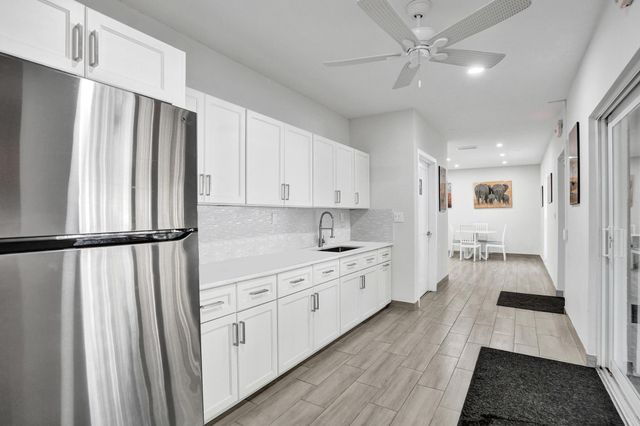 806 Cypress Boulevard 104, Pompano Beach, FL 33069