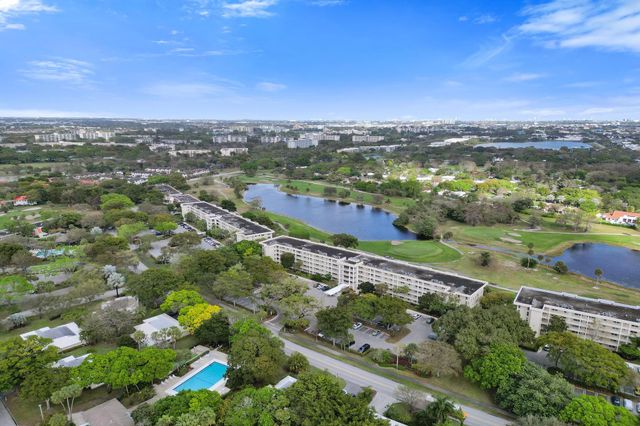 806 Cypress Boulevard 104, Pompano Beach, FL 33069