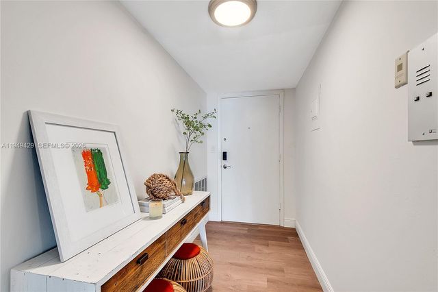 1701 S Ocean Drive 202, Hollywood, FL 33019