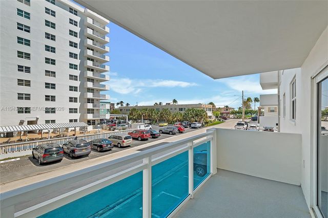 1701 S Ocean Drive 202, Hollywood, FL 33019