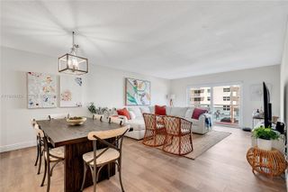 1701 S Ocean Drive 202, Hollywood, FL 33019