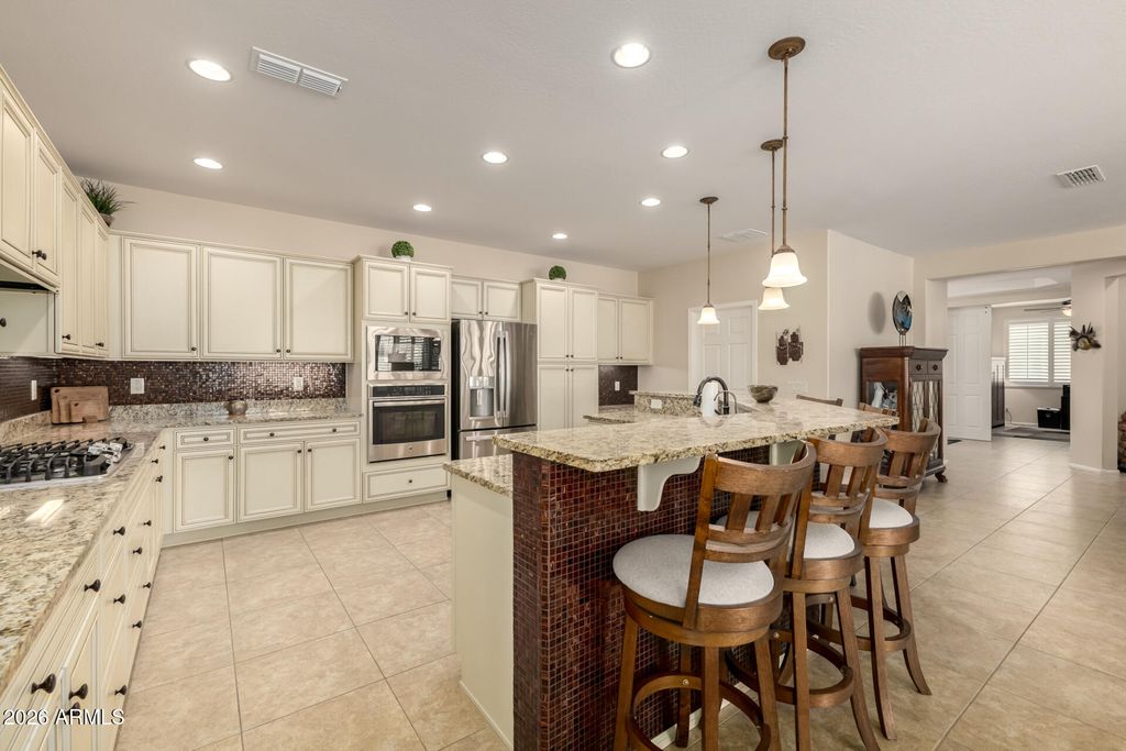 Image 13 of property listing at 4786 W NOGALES Way, Eloy, AZ 85131