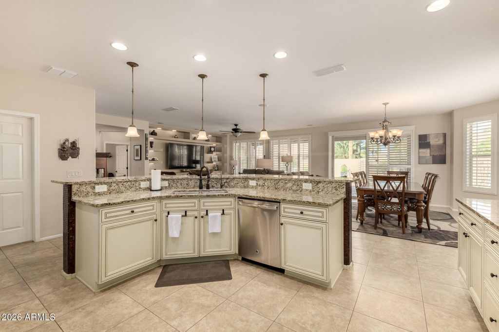 Image 14 of property listing at 4786 W NOGALES Way, Eloy, AZ 85131