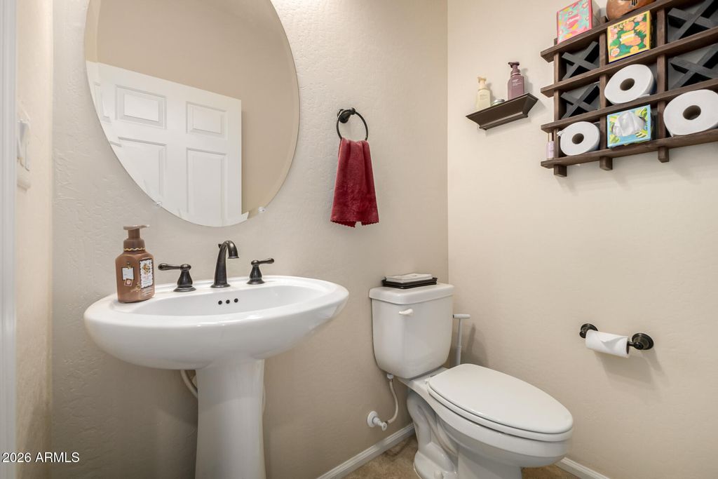 Image 15 of property listing at 4786 W NOGALES Way, Eloy, AZ 85131