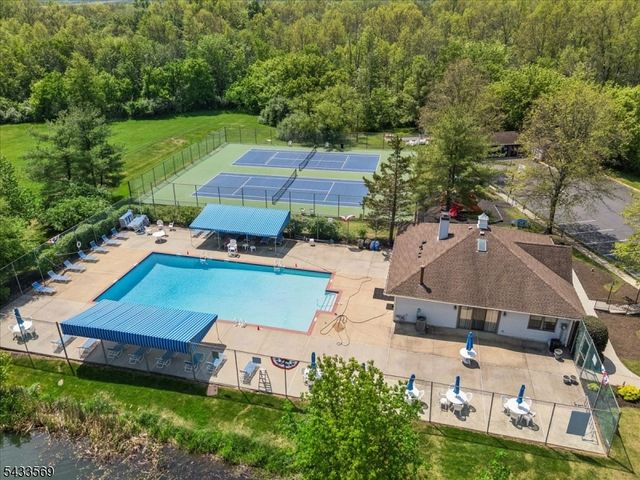 276 Penns Way, Bernards Twp., NJ 07920