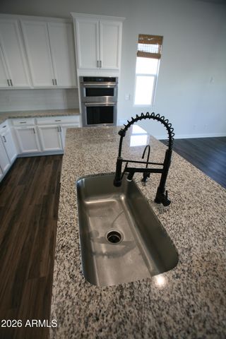 35241 N COVELITE Way, San Tan Valley, AZ 85144