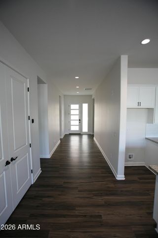 35241 N COVELITE Way, San Tan Valley, AZ 85144
