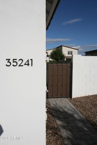 35241 N COVELITE Way, San Tan Valley, AZ 85144
