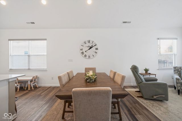 6044 Medina Spirit Drive, Indianapolis, IN 46237