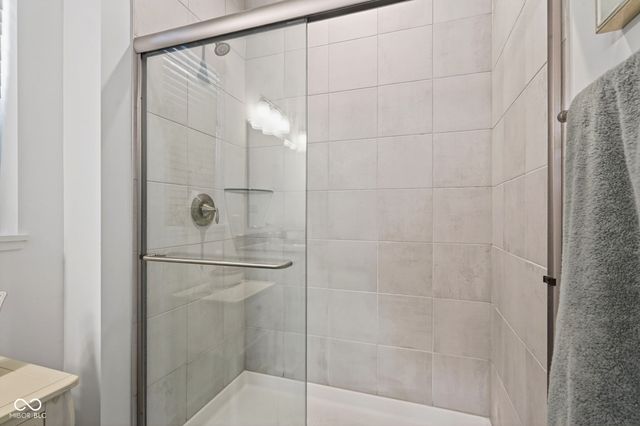 6044 Medina Spirit Drive, Indianapolis, IN 46237