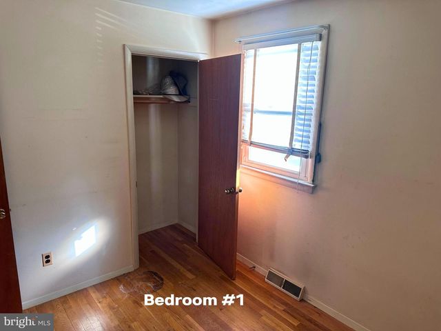 6710 MCKELDIN DR, Suitland, MD 20746