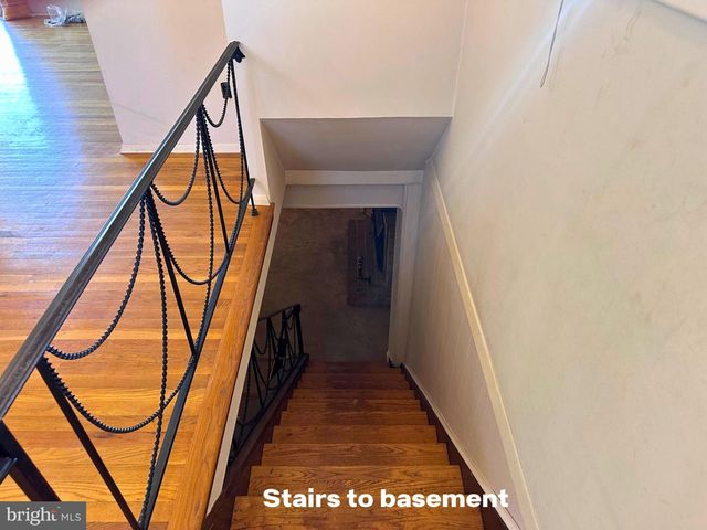 6710 MCKELDIN DR, Suitland, MD 20746