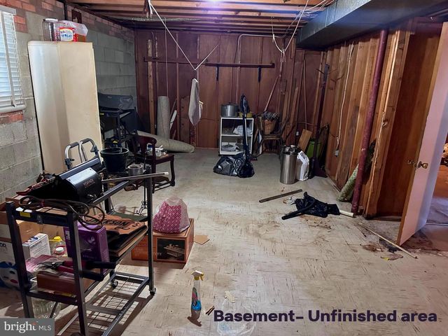 6710 MCKELDIN DR, Suitland, MD 20746