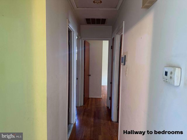 6710 MCKELDIN DR, Suitland, MD 20746