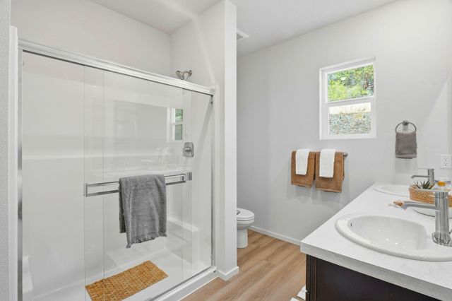 5157 E Mckinnon Ln, Spokane, WA 99212