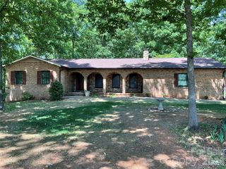 4474 Hall Dairy Road, Claremont, NC 28610
