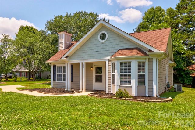 155 Green Dragon Court, Mooresville, NC 28115