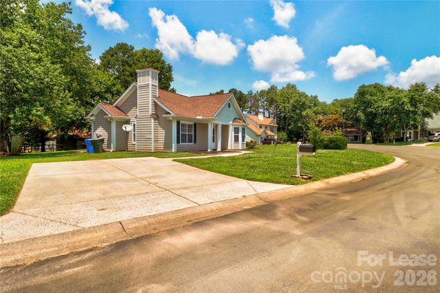 155 Green Dragon Court, Mooresville, NC 28115
