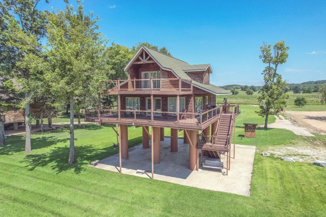 1901 River Valley Road, Doniphan, MO 63935