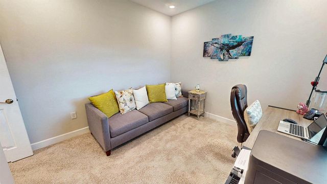 9592 SW Royal Poinciana Drive, Port St. Lucie, FL 34987
