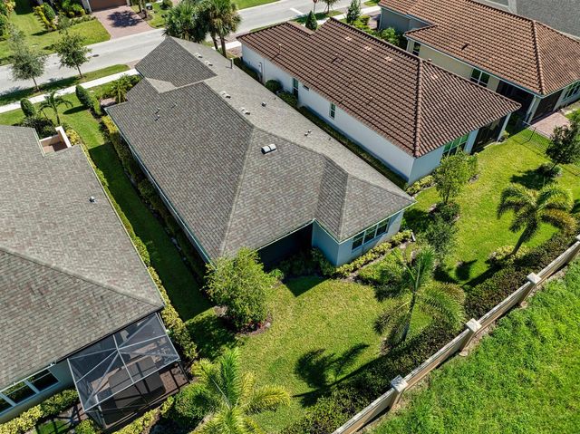 9592 SW Royal Poinciana Drive, Port St. Lucie, FL 34987
