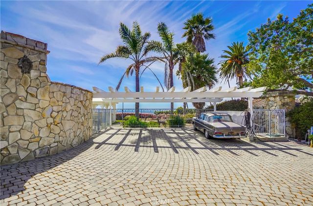 2045 W Paseo Del Mar, San Pedro, CA 90732