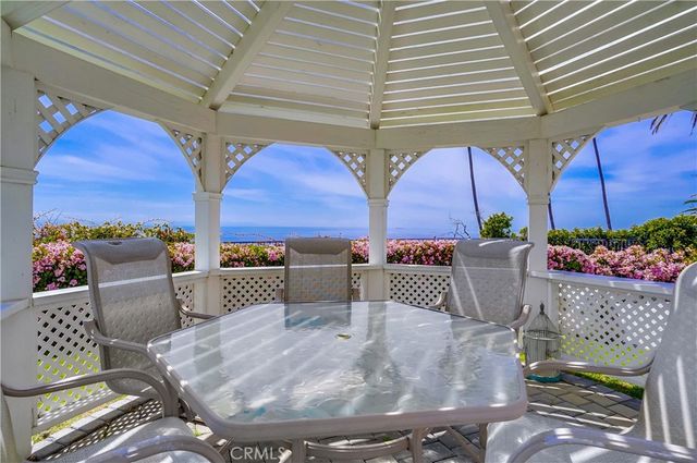 2045 W Paseo Del Mar, San Pedro, CA 90732