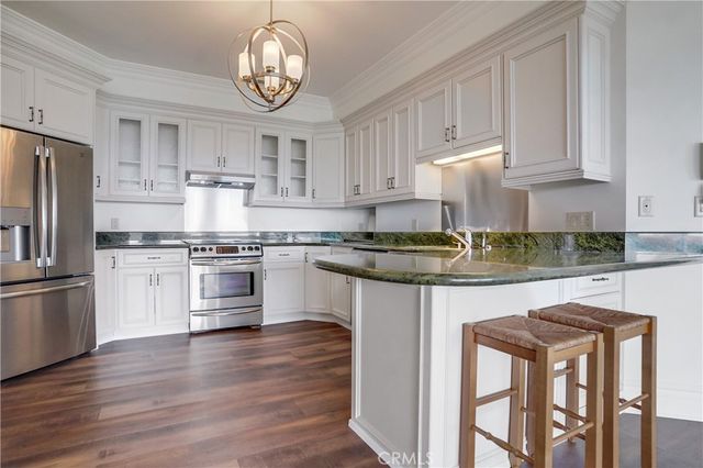 2045 W Paseo Del Mar, San Pedro, CA 90732