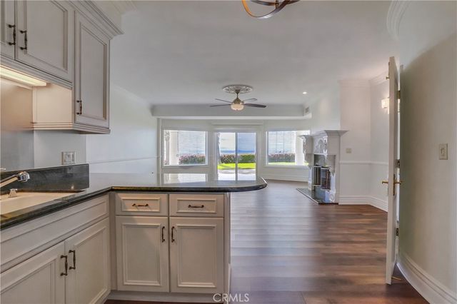 2045 W Paseo Del Mar, San Pedro, CA 90732