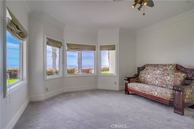 2045 W Paseo Del Mar, San Pedro, CA 90732