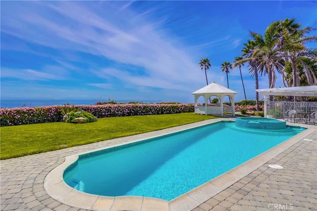 2045 W Paseo Del Mar, San Pedro, CA 90732