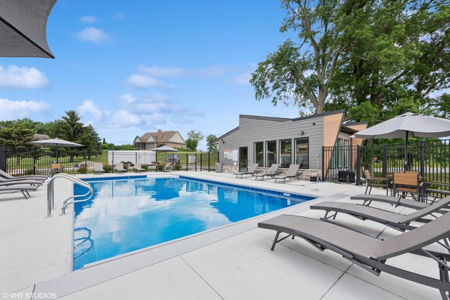 280 Yard Perfect Drive, La Porte, IN 46350