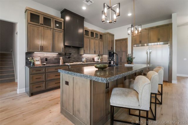 21670 E 112th Place S, Broken Arrow, OK 74014